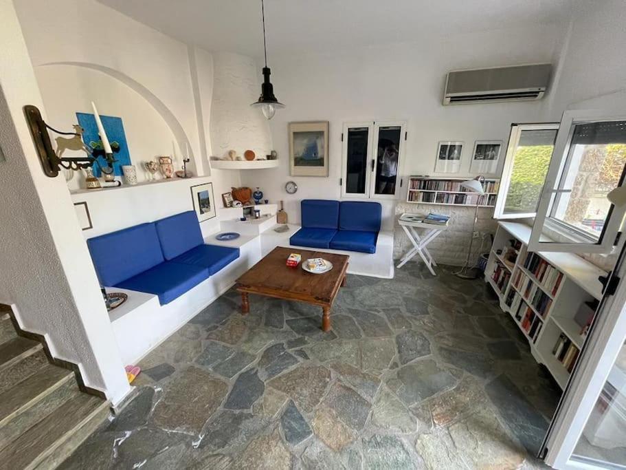 Familienfreundliches Fischerhaus Am Strand Porto Heli Dış mekan fotoğraf