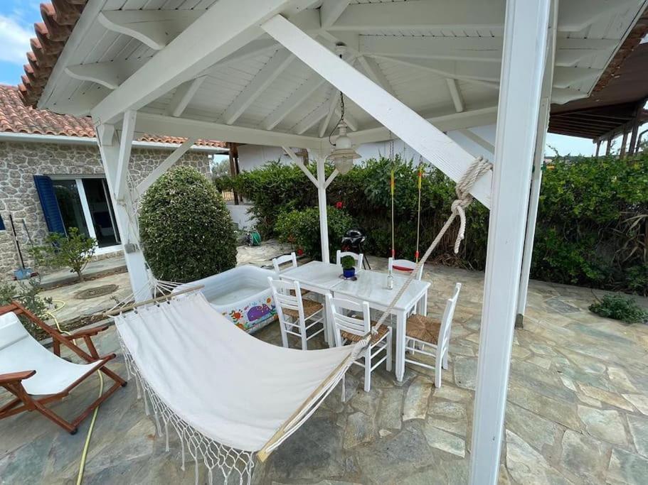 Familienfreundliches Fischerhaus Am Strand Porto Heli Dış mekan fotoğraf